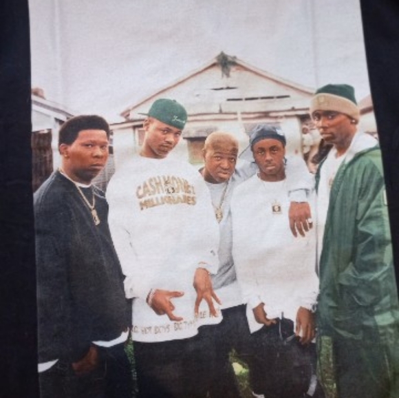 OVO Welcome to the Family Tee-Shirt - Picture 1 of 7